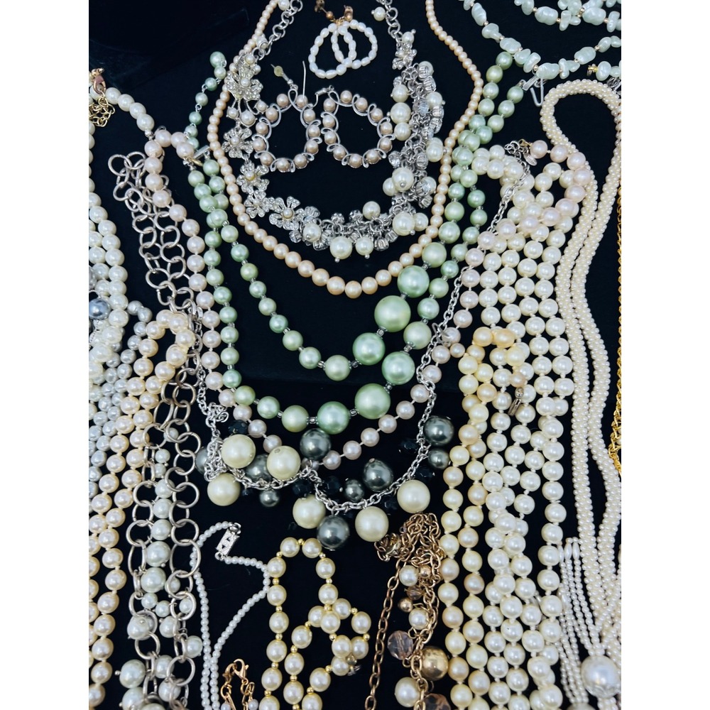 Vintage to Modern Pearl Necklace & Bracelet Gold & Silver Tone Beaded Lot of 30 - Picture 8 of 16